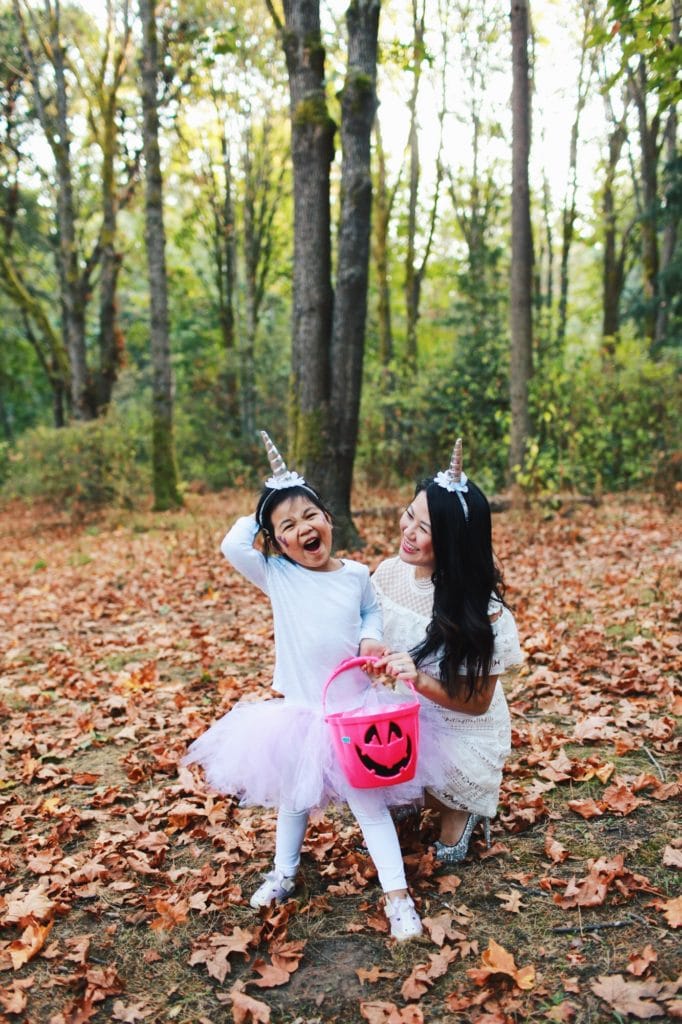 Mommy and Daughter DIY Unicorn Halloween Costume