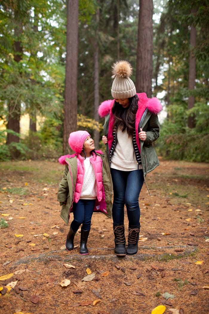 Mom and daughter stylish winter outfits