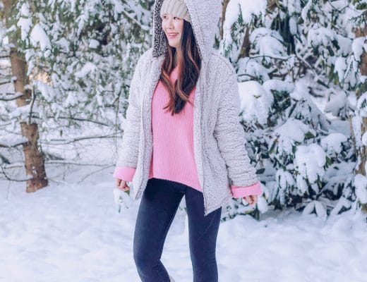 what to wear on a snow day, snow day outfits, cute snow outfits, winter outfits, mom style, mom blogger, cute winter outfits for moms, mommy style, mommy blogger, winter style, winter outfit ideas, snow day outfit ideas