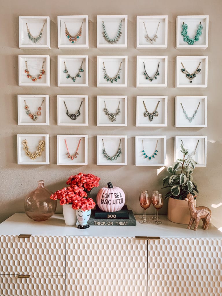 Easy DIY Modern Halloween Decor