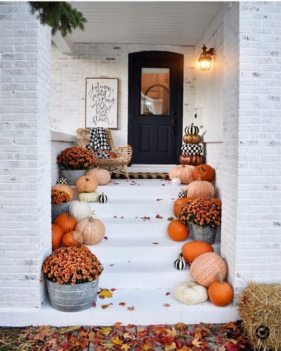 Classic Fall Front Porch Decor Inspiration 