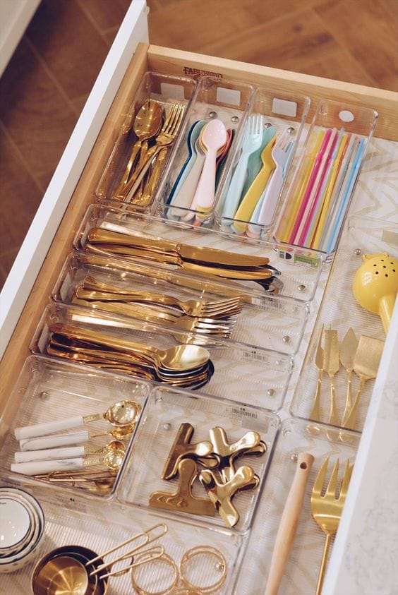 Kitchen drawer organization inspiration