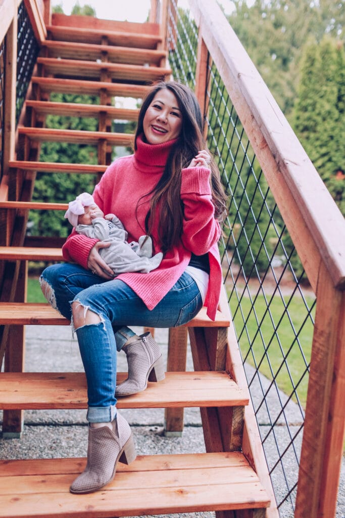 breastfeeding sweater outfit
