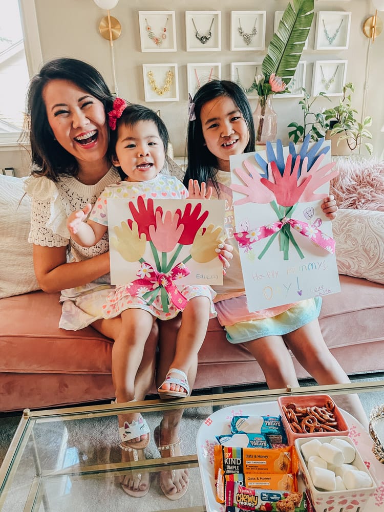 Handprint Bouquet Craft - Mother's Day