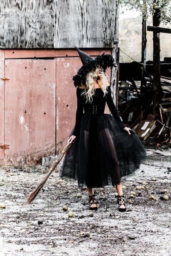 DIY classic black witch costume