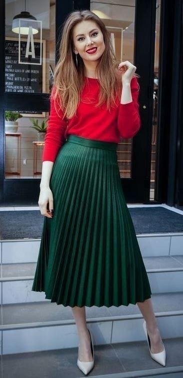 green pleated skirt Christmas outfit ideas