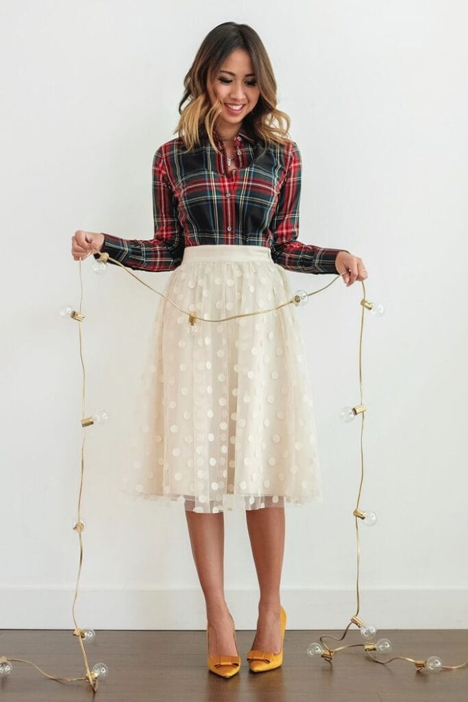 flannel shirt Christmas outfit idea