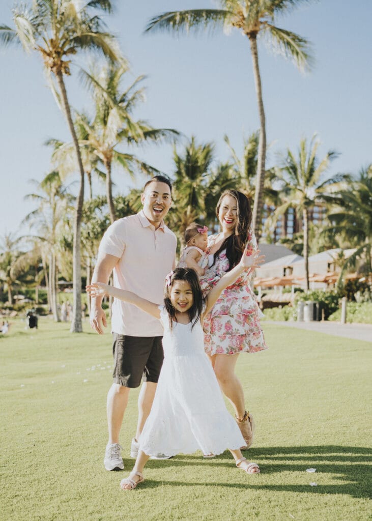 family photo outfits hawaii