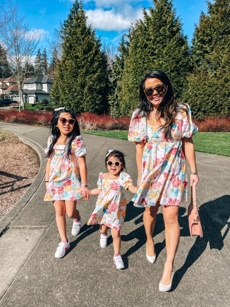 mommy and daughter dresses for family photos
