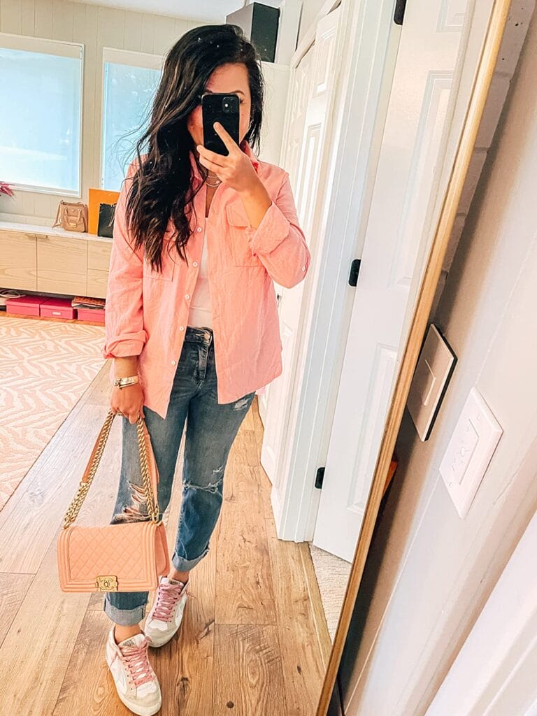 pink sneakers casual outfit